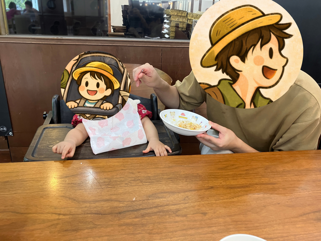 離乳食を食べる様子